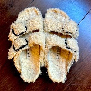 Women’s Birkenstock Shearling 37